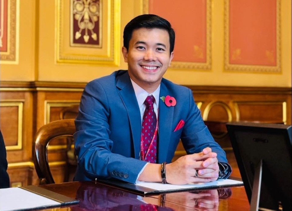 梁子祥认为，选民已经厌恶希盟和行动党不断抹黑他人的恶霸式政治文化，因此在沙巴与柔佛州选教训希盟。-梁子祥脸书-