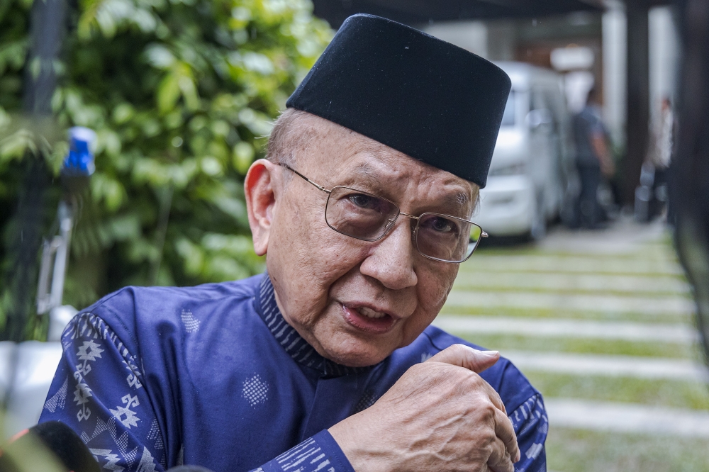 森州王室褫夺莱士雅丁的两项勋衔。-Firdaus Latif摄-