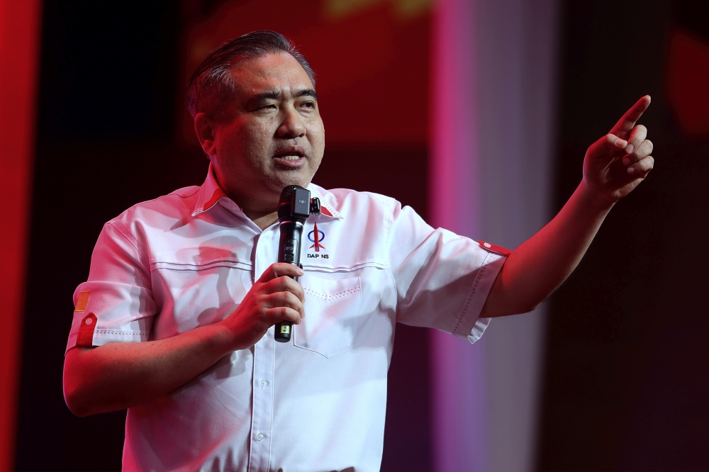 陆兆福强调，他不会因为败选而离开真纳，会继续为当地人民服务。-马新社-