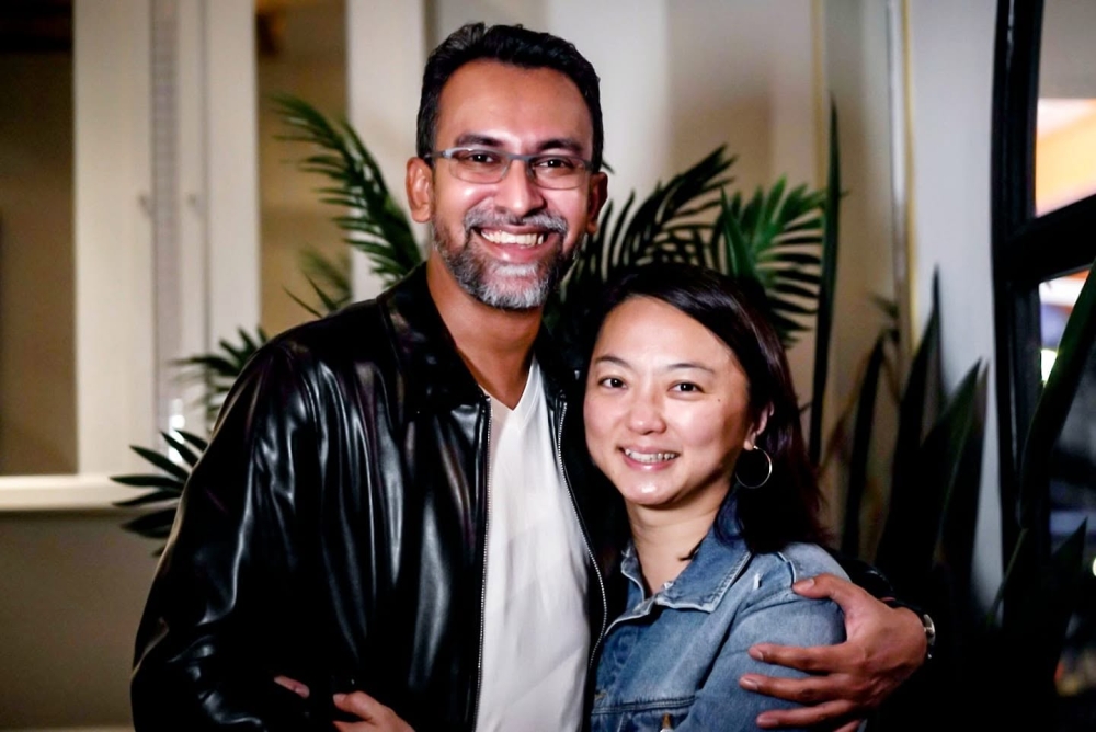 拉玛詹德拉与杨巧双结婚18年，最终以离婚收场。-杨巧双脸书-