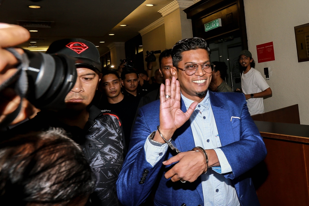 赞里因针对宗教场所课题，发表危害公共安宁的言论而被控。-Sayuti Zainudin摄-