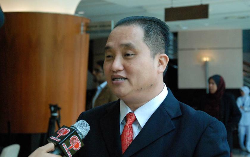 Adun Sekinchan, Ng Suee Lim at the Dewan Negeri Selangor at Shah Alam. u00e2u20acu201d Picture by Yusof Mat Isan