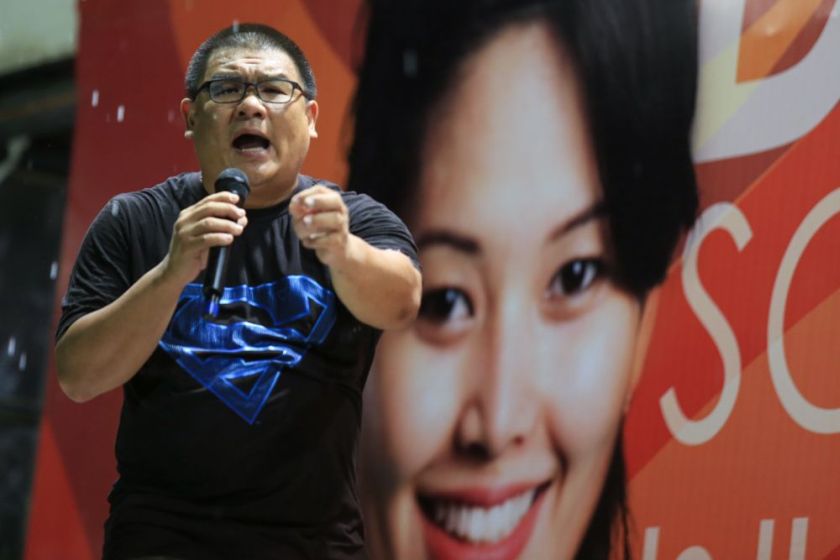 DAPu00e2u20acu2122s Hew Kuan Yau speaks at the ceramah in Tluk Intan, May 29, 2014. u00e2u20acu2022 Picture by Saw Siow Feng