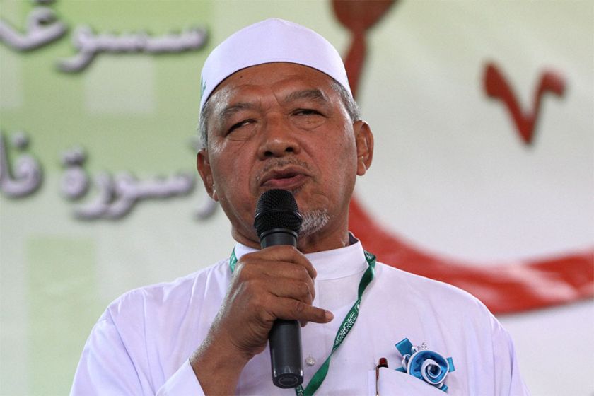 Acting Chief Dewan Ulama, Datuk Ahmad Yakob delivers his speech during the Muktamar Dewan Ulama PAS Pusat at the IOI Palm Villa in Kulai. u00e2u20acu2022 Picture by Yusof Mat Isa