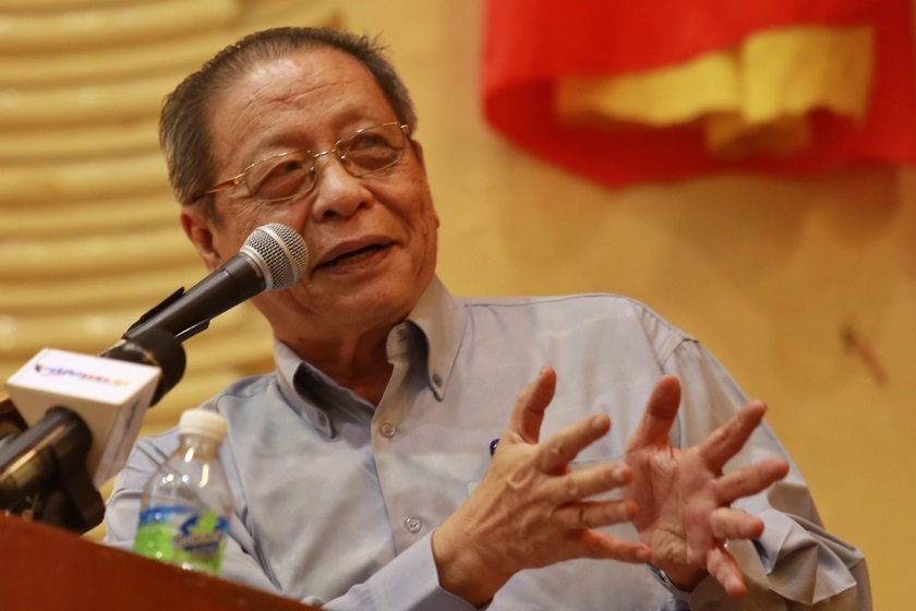 Lim Kit Siang at the launch of the Gerakan Hapus Akta Hasutan at the Kuala Lumpur and Selangor Chinese Assembly Hall, September 15, 2014. u00e2u20acu201d Picture by Saw Siow Feng