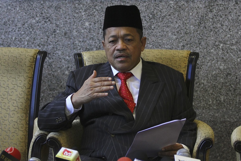 Minister in the Federal Cabinet Datuk Seri Dr Shahidan Kassim speaks in the Parliament in Kuala Lumpur March 10, 2015.u00c2u00a0u00e2u20acu201d Picture by Yusof Mat Isan