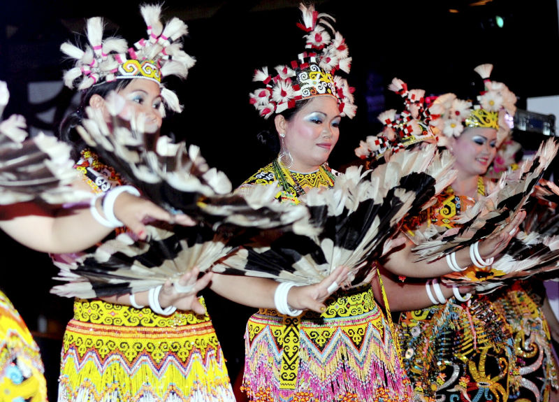 Picture released May 29, 2015 shows Orang Ulu maidens performing a traditional dance in Kuching, ahead of the Gawai Dayak u00e2u20acu201d a festival celebrated on June 1 every year in Sarawak. u00e2u20acu201d Bernama pic