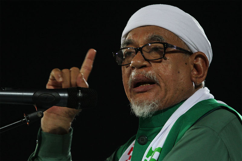 PAS President, Datuk Seri Haji Abdul Hadi Awang delivering his speech during the PAS H60K gathering at the Stadium Sultan Muhammad IV in Kota Baru, Kelantan. u00e2u20acu201d Picture by Yusof Mat Isa 
