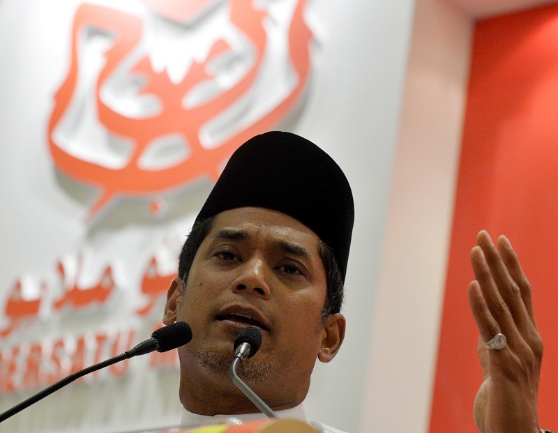 Umno Youth leader Khairy Jamaluddin speaks during the Umno Youth General Assembly 2015 in PWTC, December 9, 2015. u00e2u20acu201d Bernama pic