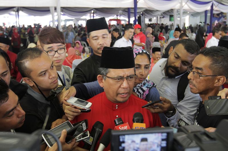Terengganu Mentri Besar Ahmad Razif Abdul Rahman speaks during Terengganu MB open House in Putrajaya August 6, 2016. u00e2u20acu201d Picture by Mohd Yusof Mat Isa 
