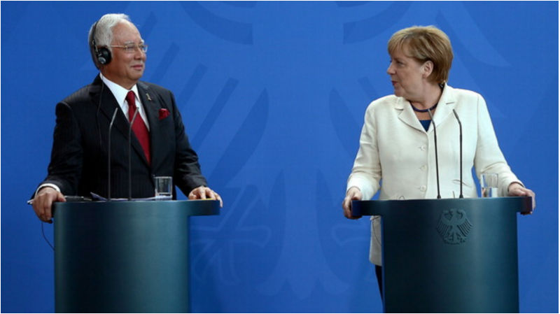 nBERLIN, Sept 27 -- Prime Minister Datuk Seri Najib Tun Razak and Chancellor of the Federal Republic of Germany Angela Merkel at a joint press conference at the Federal Chancellery Tuesday.nNajib, who is also Finance Minister, arrived in Germany's capital