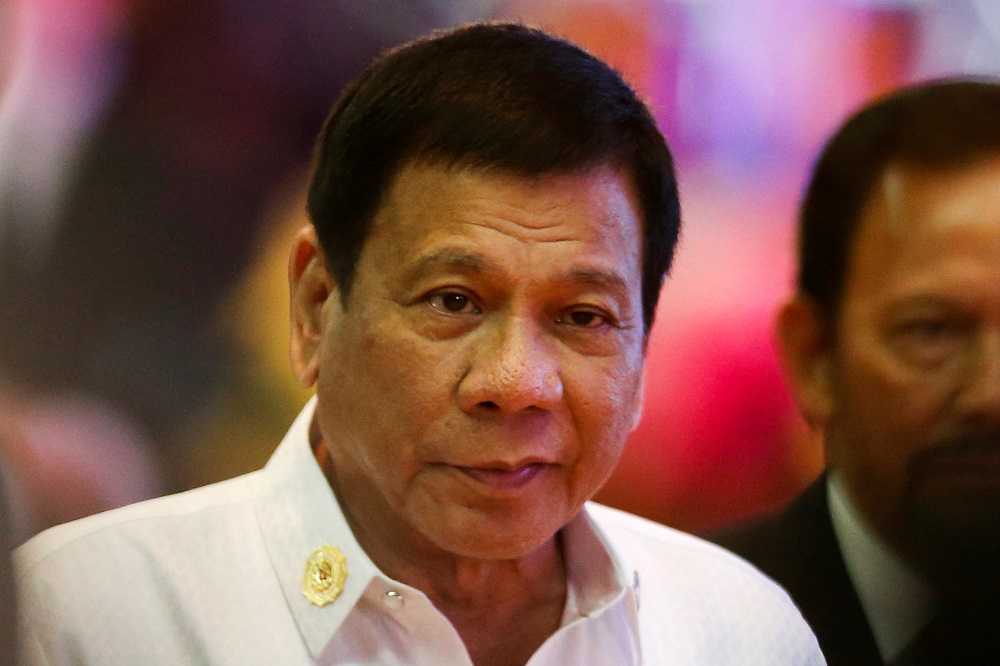 Philippines President Rodrigo Duterte leaves the opening ceremony of the ASEAN Summit in Vientiane, Laos September 6, 2016. REUTERS/Jorge Silva