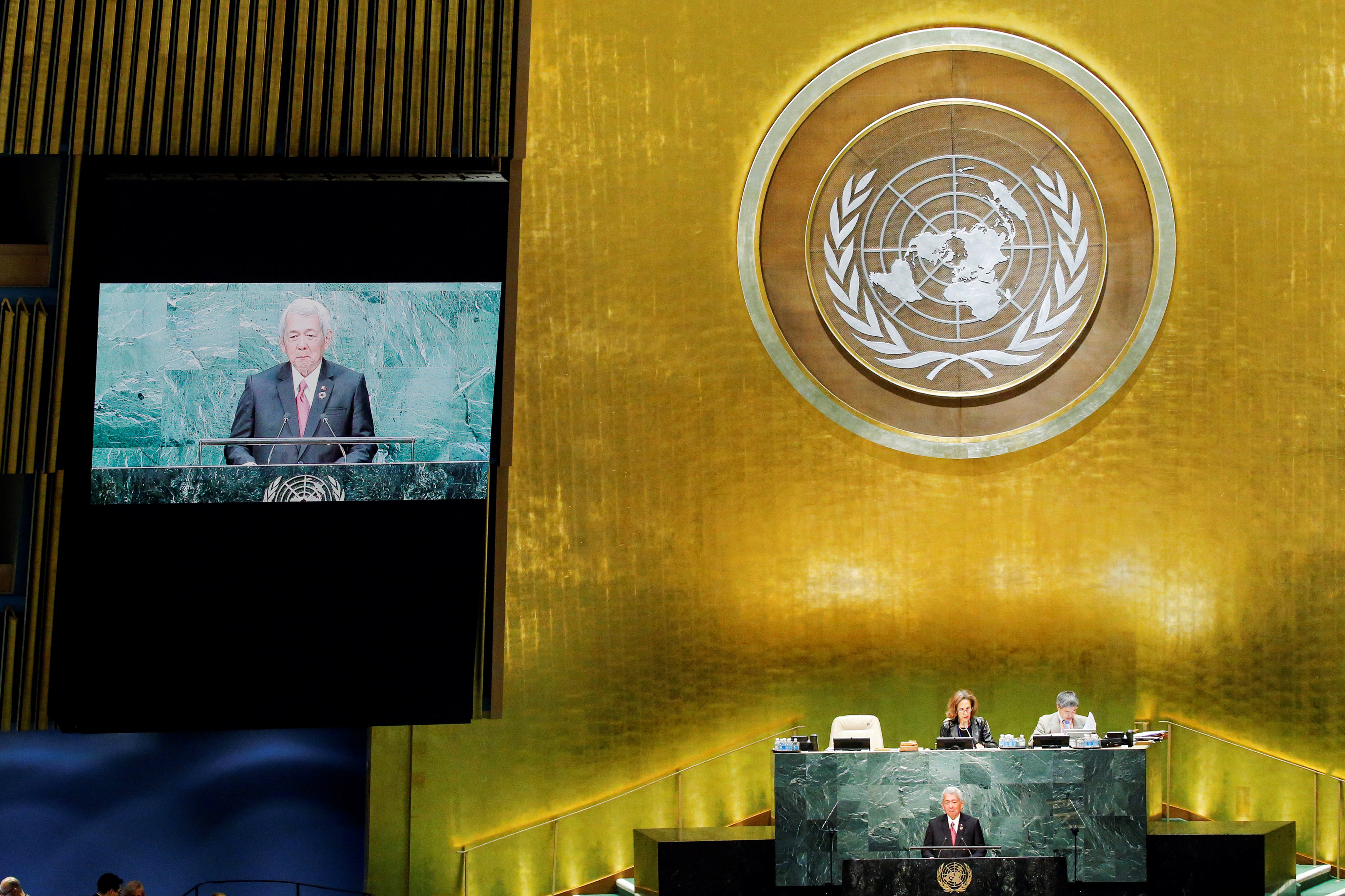 Philippines' Foreign Minister Perfecto Yasay addresses the United Nations General Assembly in the Manhattan borough of New York, U.S., September 24, 2016. REUTERS/Eduardo Munoz