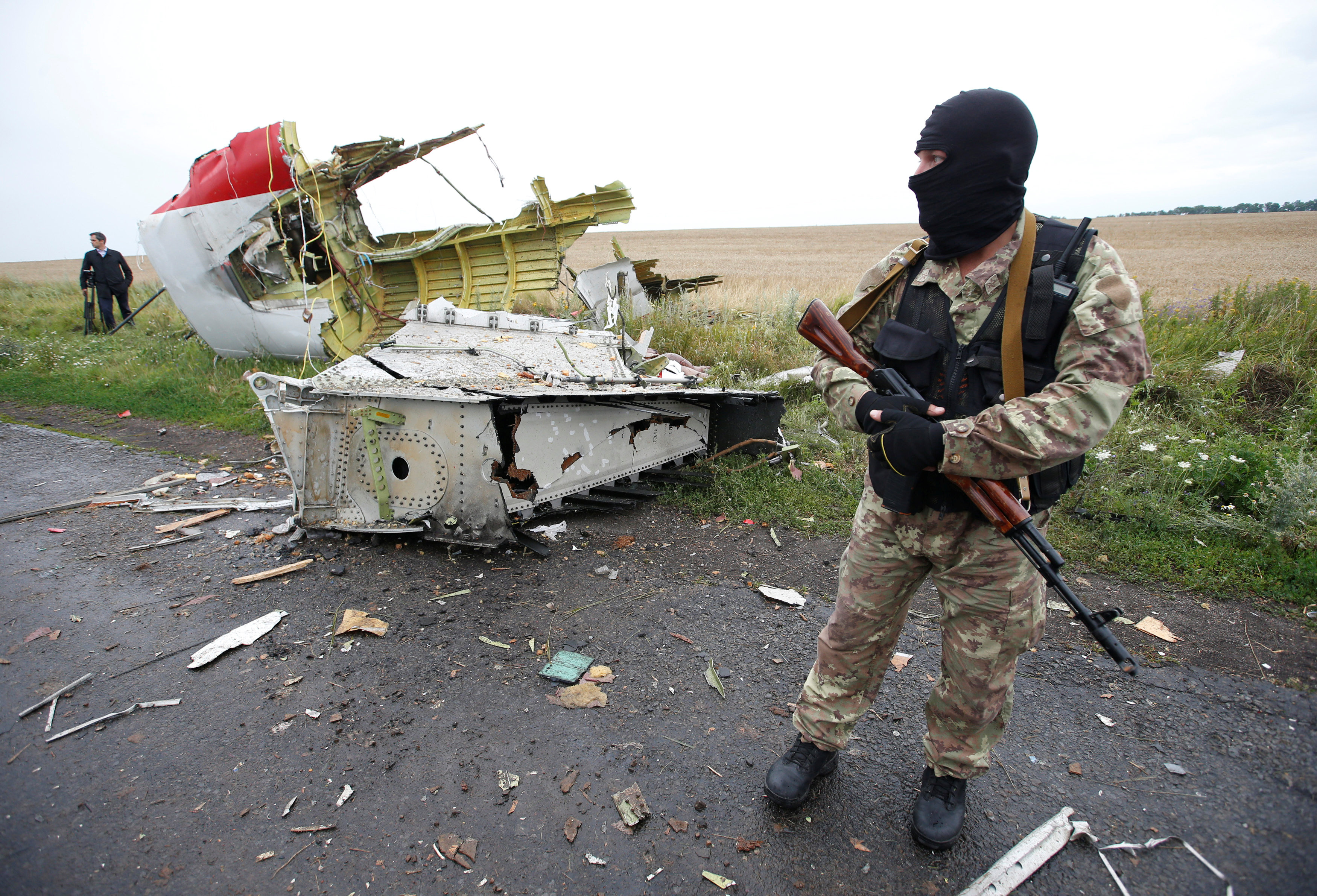 乌克兰东部顿涅茨克地区亲俄罗斯的分裂势力，在马航MH17客机坠毁后，一直阻挠荷兰执法官员调查。-路透社-