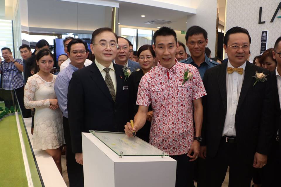 Excerpt: Congratulations once again to Chong Wei for his achievements as an inspirational sportsman and much thanks to Orando's managing director Dato' Dr. Eng Wei Chun, who is also an advisor to the Secretariat for the Advancement of Malaysian Entreprene