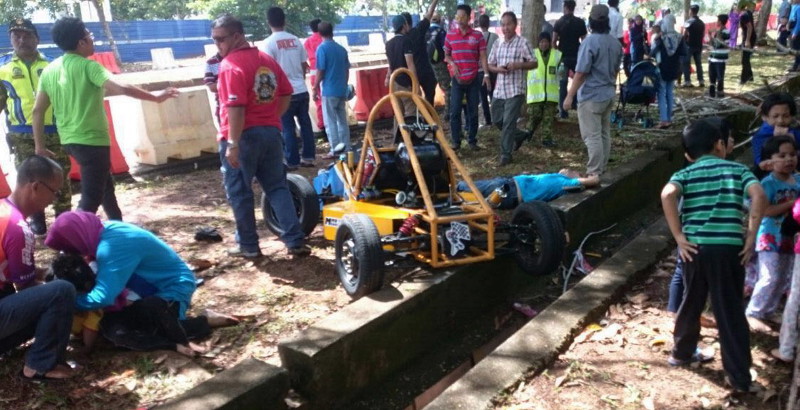 The scene of the tragedy where a Go Kart car lost control at the UTM Eimarace 2016 tournament in Kuantan, Pahang, September 25, 2016. u00e2u20acu201d Bernama pic