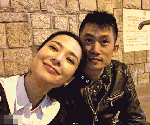 虽然不是嫁入豪门，不过人家幸福得很呢！图取自：ent.sina 