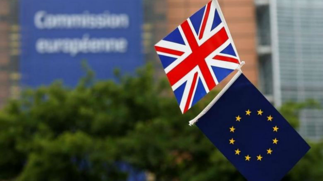 专家认为，脱欧现象不会止于英国，其他欧洲国家或会竞相效尤。图示英国和欧盟旗帜。-路透社-