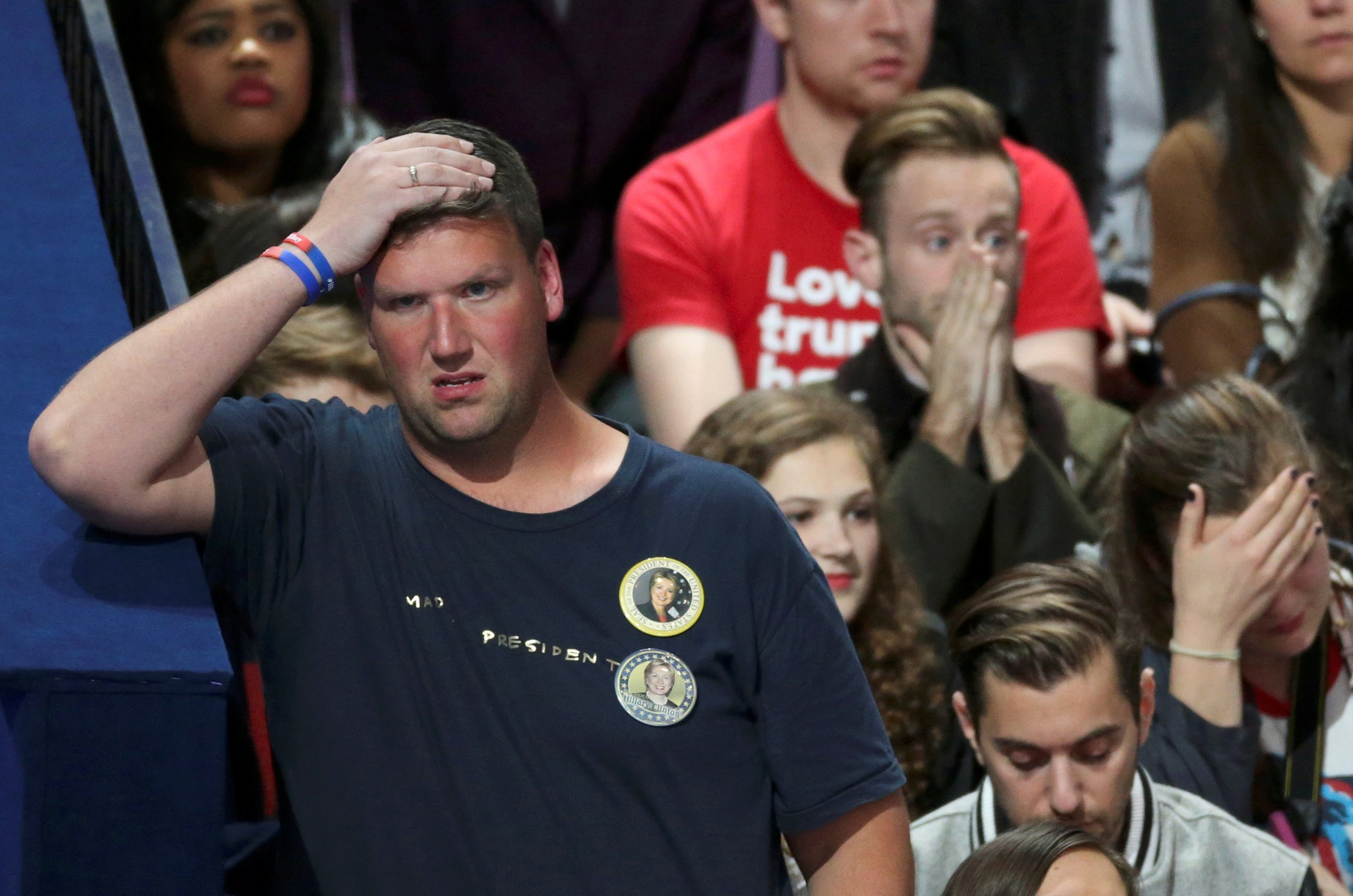 Supporters of U.S. Democratic presidential nominee Hillary Clinton react at her election night rally in Manhattan, New York, U.S., November 8, 2016. REUTERS/Lucy Nicholson TPX IMAGES OF THE DAYn