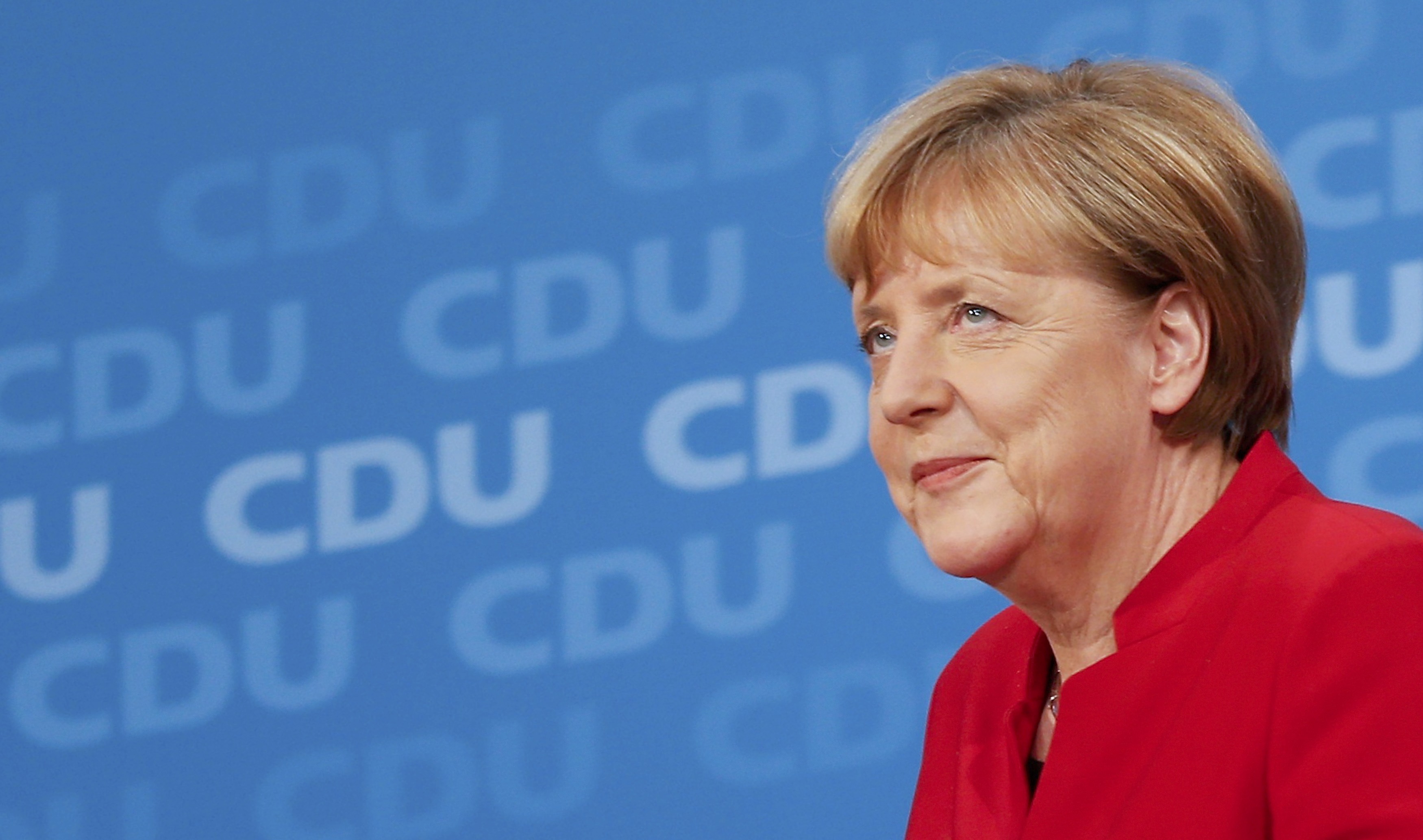 German Chancellor Angela Merkel addresses a news conference, to announce that she will run again for the Chancellorship in the next year general elections, at the Christian Democratic Union Party (CDU) headquarters in Berlin, Germany, November 20, 2016. R