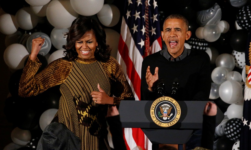 U.S. President Barack Obama and first lady Michelle Obama play host to a Halloween reception for children at the White House in Washington, U.S. October 31, 2016. REUTERS/Jonathan Ernst