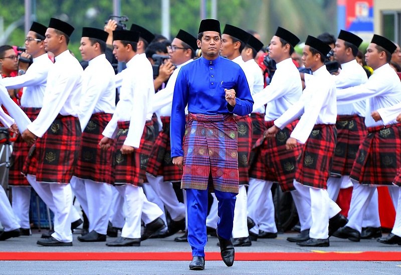 Umno Youth chief Khairy Jamaluddin arrives at the opening ceremony of the 2016 Umno General Assembly in Kuala Lumpur, December 1, 2016. u00e2u20acu201d Bernama pic