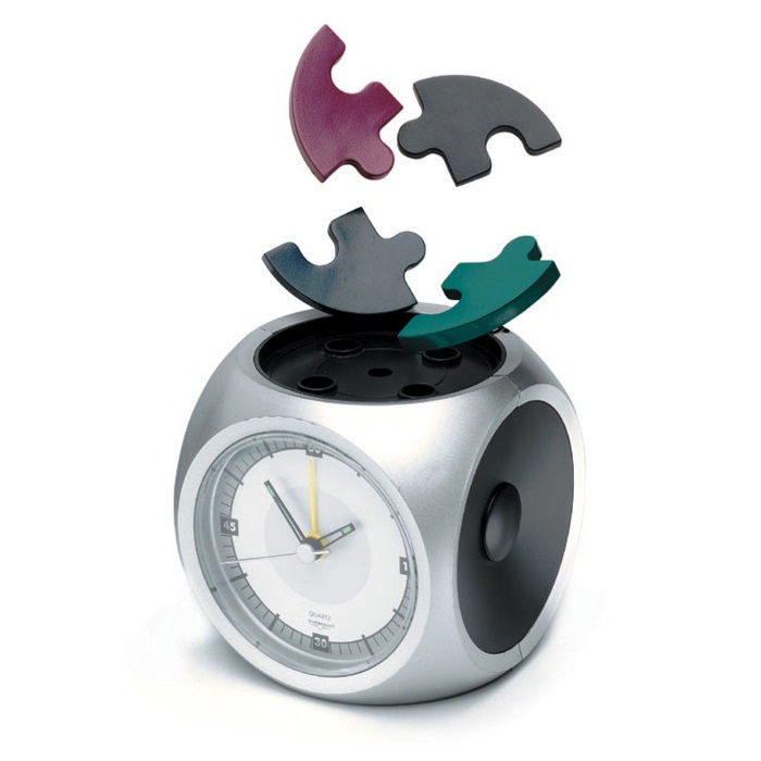 如果飞起来砸中头就真的立刻清醒了。-摘自Amazon.com-