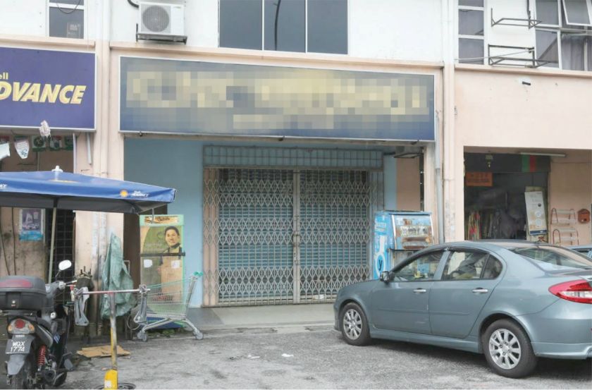 The clinic with its shutters drawn. u00e2u20acu201d Picture by Razak Ghazali