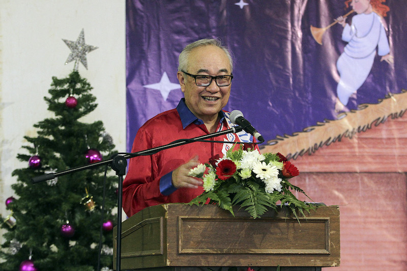 Minister in the Prime Ministeru00e2u20acu2122s Department, Datuk Paul Low, is pictured at the Christmas Hi-Tea at Rumah Uskup Agung in Kuala Lumpur December 25, 2016. u00e2u20acu201d Picture by Yusof Mat Isa