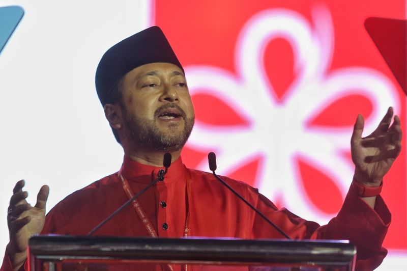 PPBM deputy president Datuk Seri Mukhriz Mahathir speaking at Stadium Malawati, Shah Alam, January 14, 2017. u00e2u20acu201d Picture by Saw Siow Feng