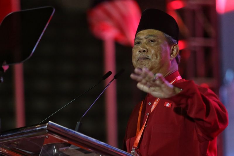 Tan Sri Muhyiddin Yassin speaking at the Parti Pribumi Bersatu Malaysia (PPBM) launch held at Stadium Melawati in Shah Alam January 14, 2017. u00e2u20acu2022 Pix by Saw Siow Feng