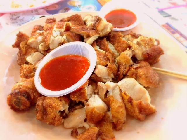 这个炸鸡的美味，绝对不输给国际快餐店大品牌！图取自：peikeiwi 