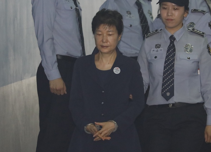 South Korean ousted leader Park Geun-hye arrives at a court in Seoul on May 23, 2017. u00e2u20acu201d AFP pic