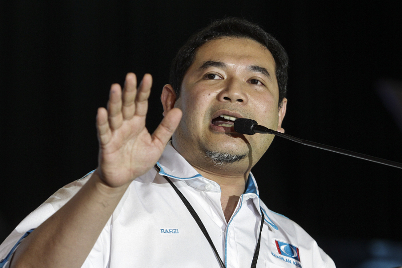 PKR vice-president Rafizi Ramli speaks at PKR National Congress in Shah Alam May 21, 2017. u00e2u20acu201d Picture by Yusof Mat Isa