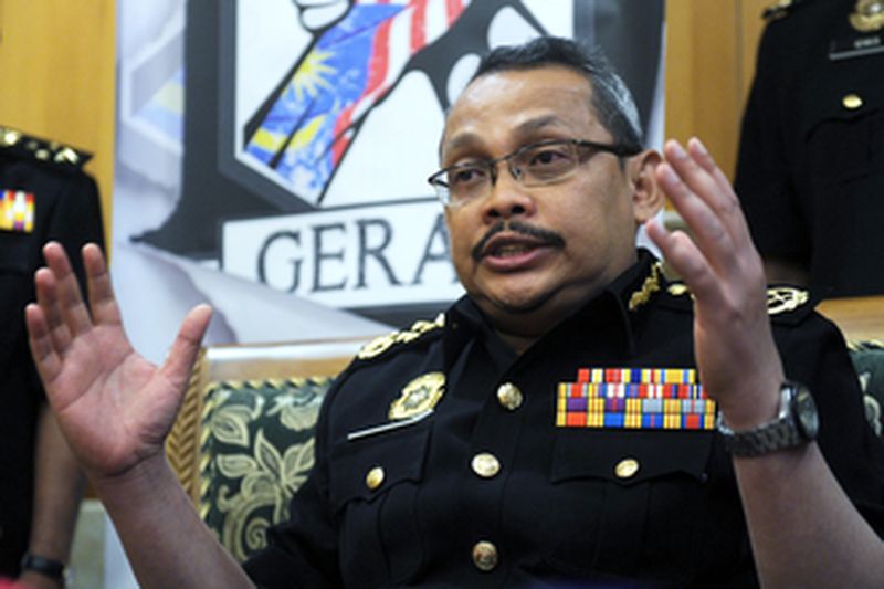 Chief commissioner Datuk Dzulkifli Ahmad speaking during a press conference at the MACC headquarters, Putrajaya, May 8, 2017. u00e2u20acu201d Bernama pic