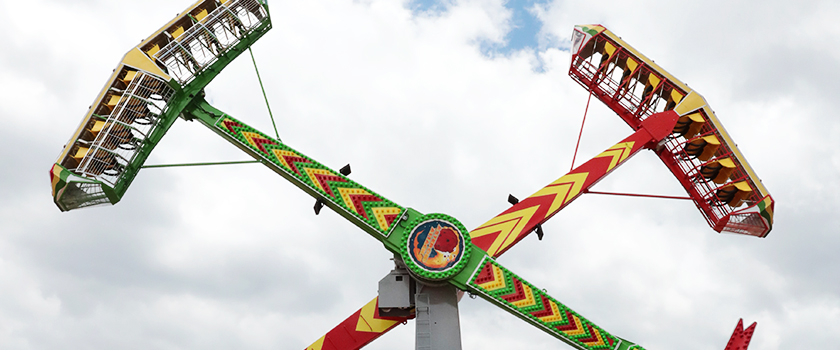 让你360度旋转的“行星攻击”机动游戏。-摘自MAPS官网-