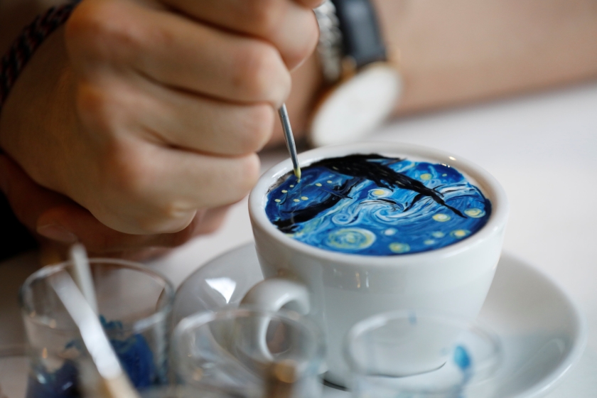 South Korean barista Lee Kang-bin makes his latte arts called u00e2u20acu02dccreamartu00e2u20acu2122 at his coffee shop in Seoul, South Korea, July 3, 2017. u00e2u20acu201d Reuters pic