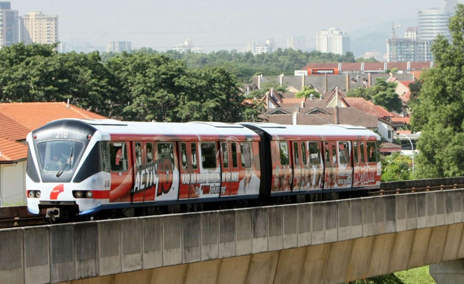 布特拉线轻快铁最终以经营公司亏损与破产收场。