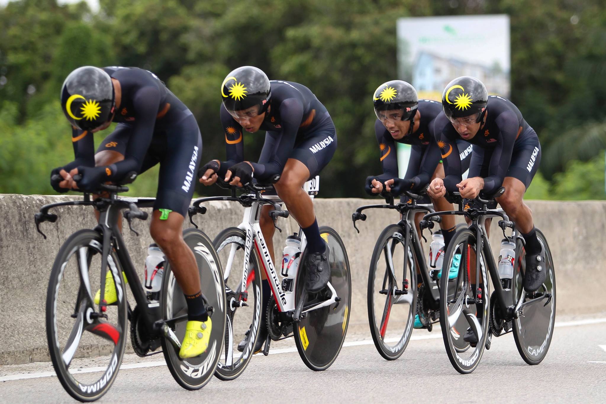 大马队在公路脚车计时赛摘金。-摘自大马体理会FB-