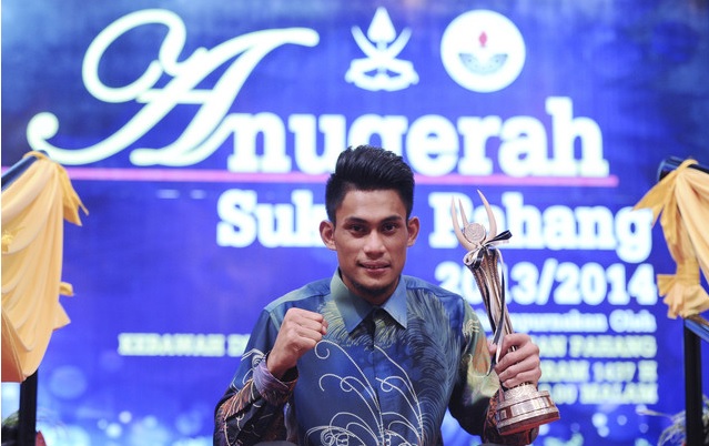 阿尔祖菲里荣膺彭亨州最佳运动员的档案照。-马新社-