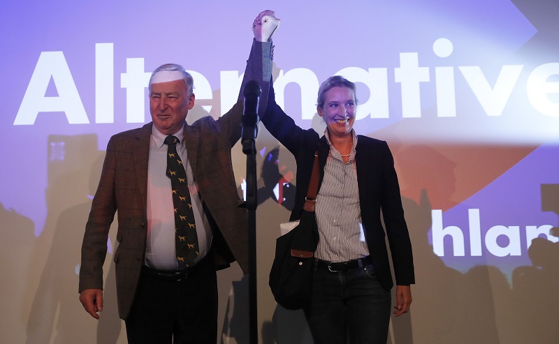 党内“极右派”代表高兰（左）和“温和派”代表威德尔，是本次大选的两位首席候选人。-路透社-