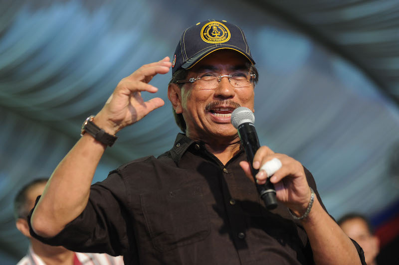Sabah Chief Minister Datuk Seri Musa Aman during the full-dress rehearsal of 2017 Malaysia Day Celebration at Likas Sports Complex September 14, 2017. u00e2u20acu201d Malay Mail pic