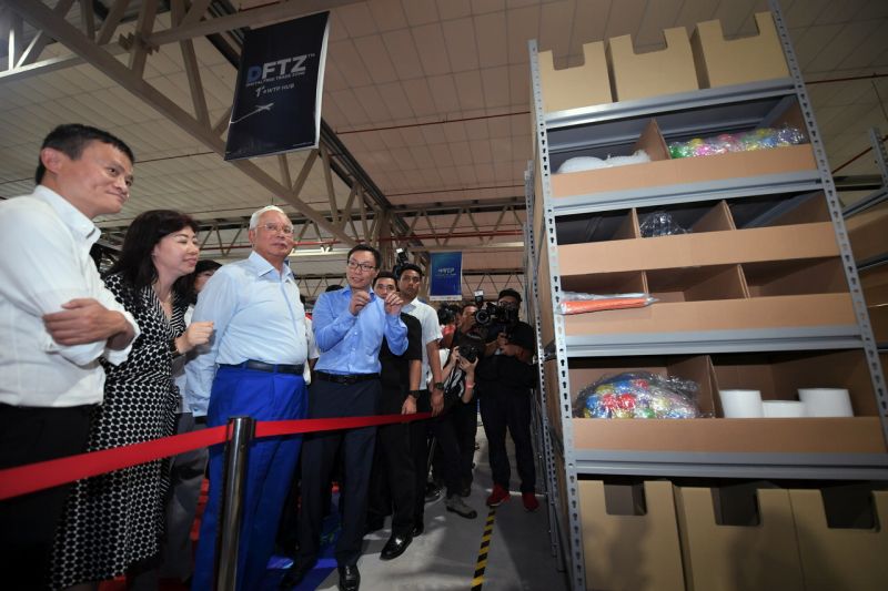Datuk Seri Najib Razak, together with Alibabau00e2u20acu2122s Jack Ma, visit Malaysiau00e2u20acu2122s Digital Free Trade Zone in Sepang November 3, 2017. u00e2u20acu2022 Bernama pic