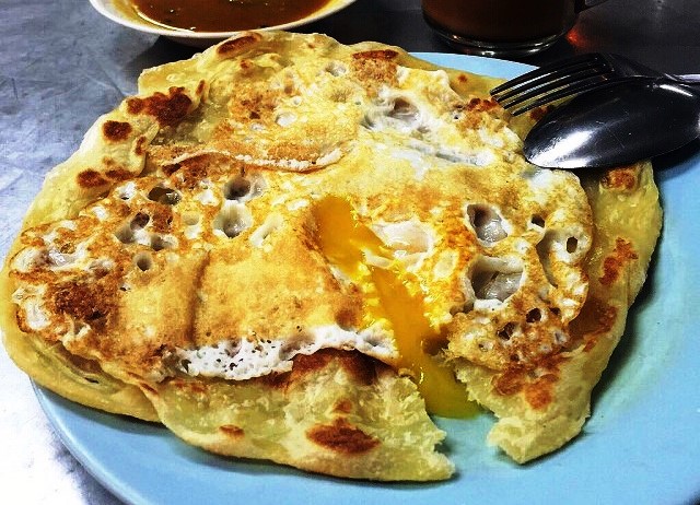 看到荷包蛋蛋黄流出来的时候最诱惑啊。-摘自Open Snap-