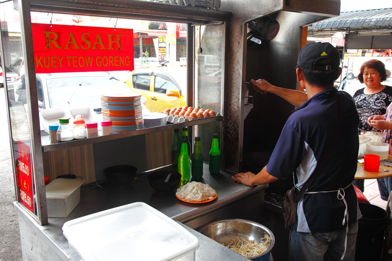 想要吃“豪华版”的血蚶炒粿条就请早啊！-摘自Vkeong Pinterest-