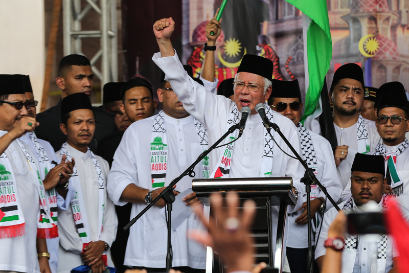 Prime Minister Datuk Seri Najib Razak gives his firm support during the Save Jerusalem solidarity gathering at Putra Mosque December 22, 2017. u00e2u20acu201dn Picture by Ahmad Zamzahuri