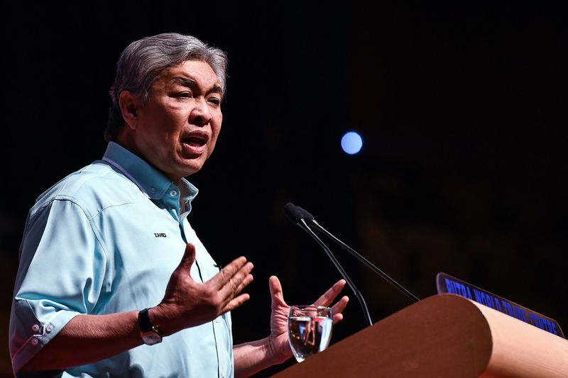 Deputy Prime Minister Datuk Seri Dr Ahmad Zahid Hamidi addressing the 42nd Pemadam Annual General Assembly at the Putra World Trade Center in Kuala Lumpur, December 17, 2017. u00e2u20acu201d Bernama pic