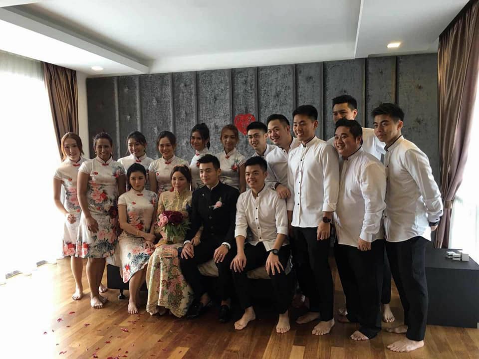 成功迎娶新娘后兄弟团和姐妹团合影。-摘自Spozami Wedding Mansion面子书-