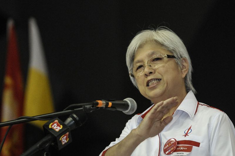Deputy Woman Chief of Wanita Pakatan Harapan Malaysia (Wanita DAP) Chong Eng speaks during the launch of Wanita Pakatan Harapan Malaysia and Woman Agenda in Kajang January 6, 2018. u00e2u20acu201d Picture by Miera Zulyana