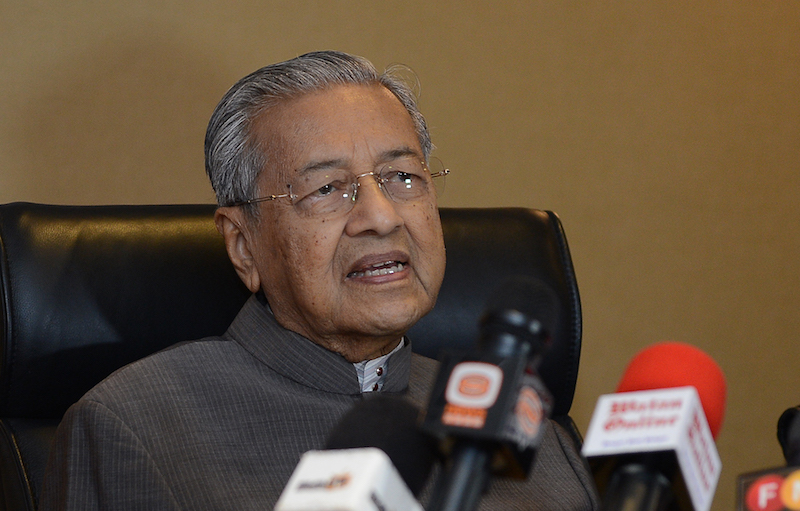 Tun Dr Mahathir Mohamad at a press conference at Yayasan Perdana in Putrajaya February 6, 2018. u00e2u20acu201d Picture by Razak Ghazali.
